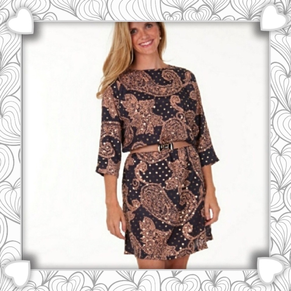 🌷🌷Sheath Gold & Black Dress With Included Belt